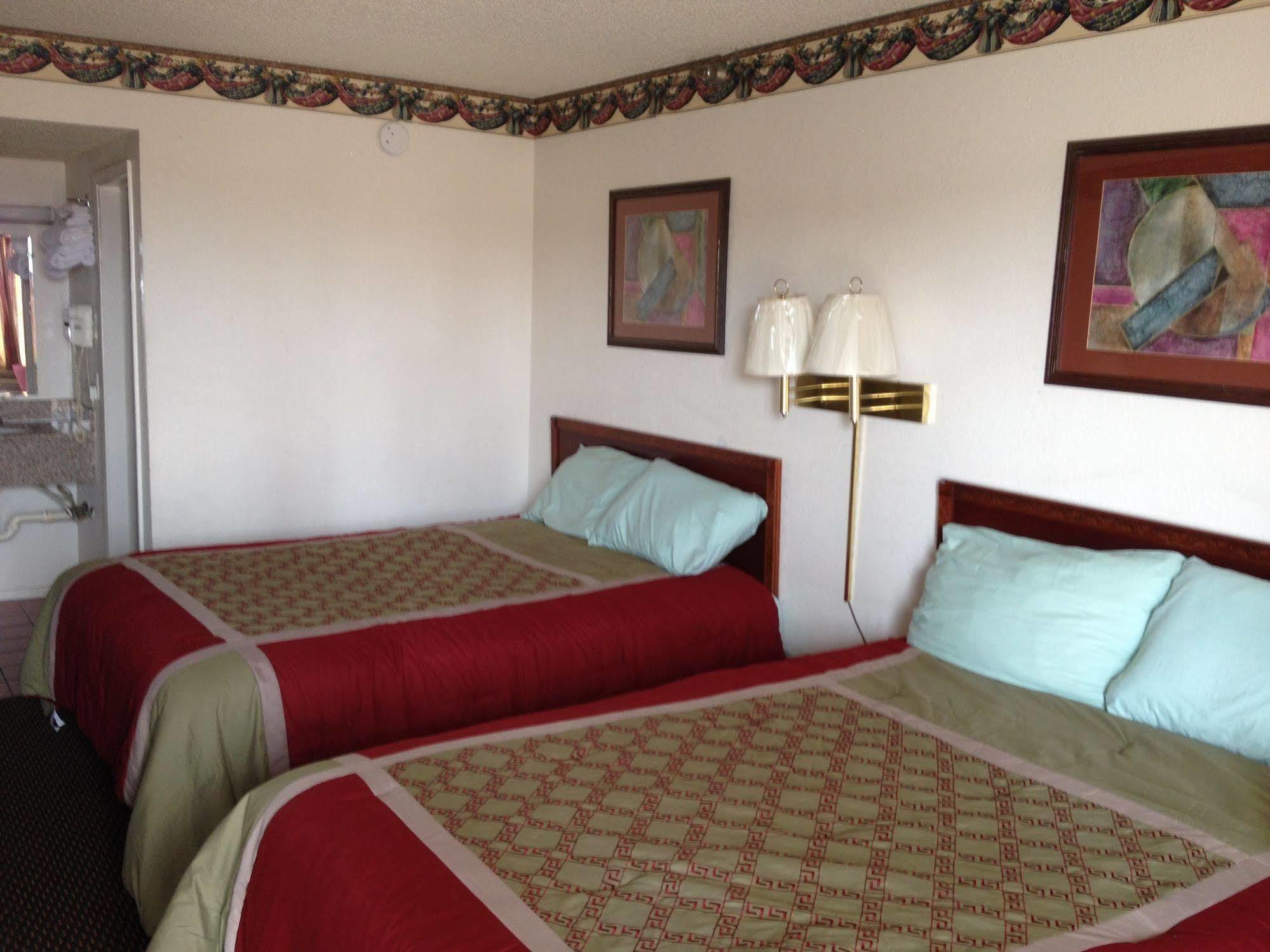 Crown Inn Grand Prairie Ngoại thất bức ảnh